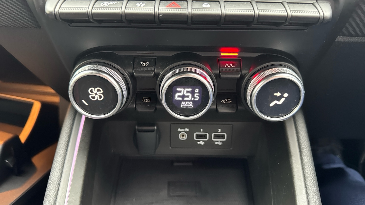 Used Renault Clio 2023 for sale - 78092583: Photo 28