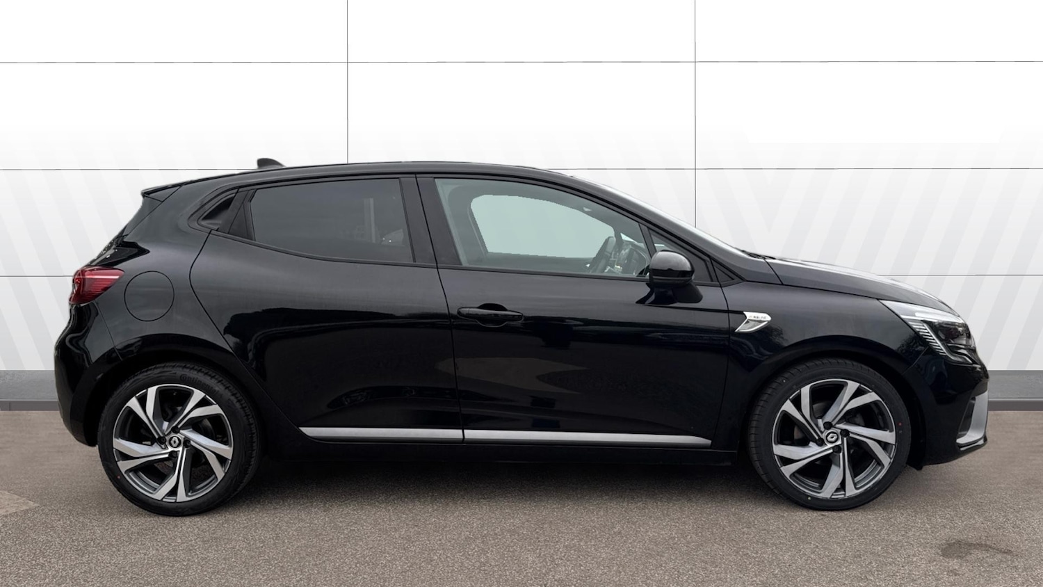 Used Renault Clio 2023 for sale - 78092583: Photo 5