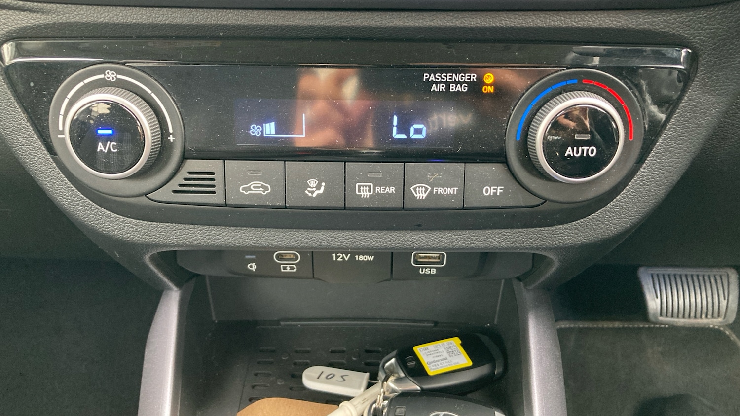 Used Hyundai i10 2024 for sale - 76181358: Photo 31