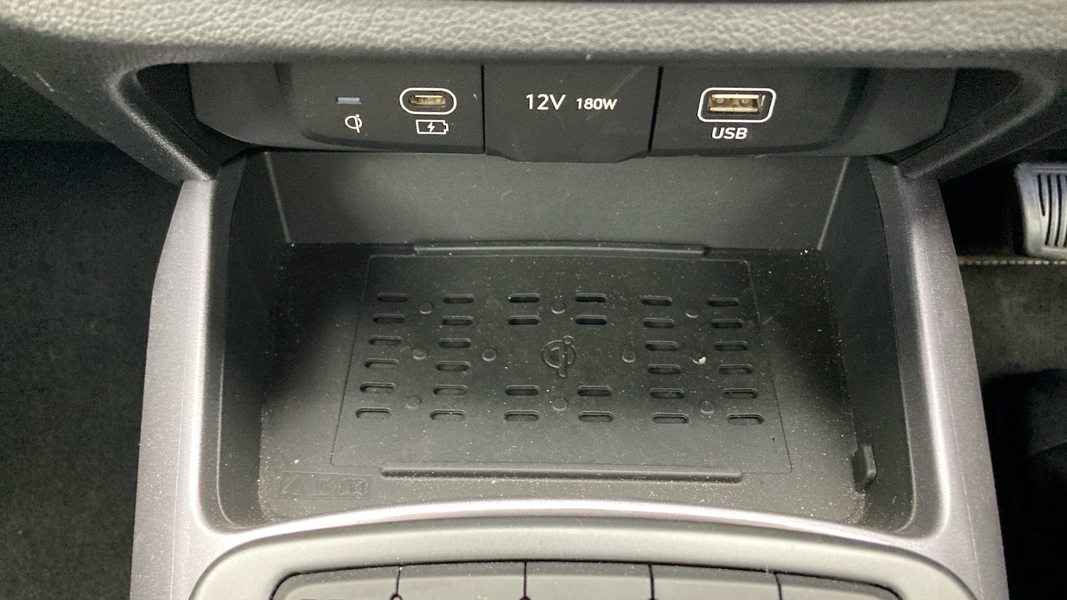 Used Hyundai i10 2024 for sale - 76181358: Photo 32