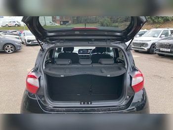Used Hyundai i10 2024 for sale - 76181358: Photo 4