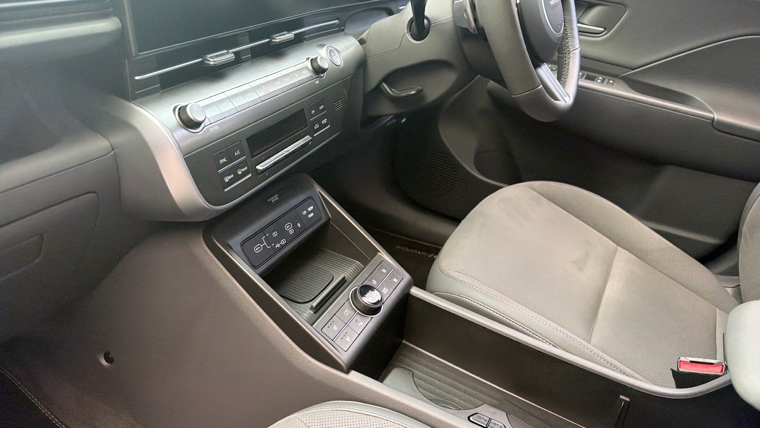 Used Hyundai KONA 2024 for sale - 77065598: Photo 13