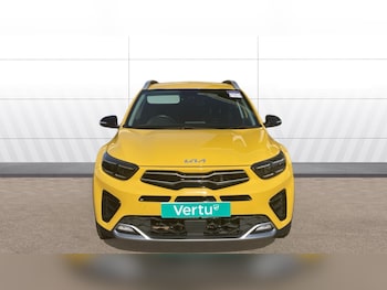 Used Kia Stonic 2023 for sale - 79354883: Photo