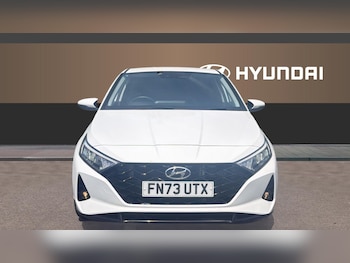 Used Hyundai i20 2023 for sale - 78756592: Photo