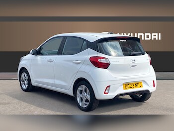 Used Hyundai i10 2023 for sale - 78595959: Photo