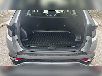 Used Hyundai TUCSON 2023 for sale - 76064948: Photo 4