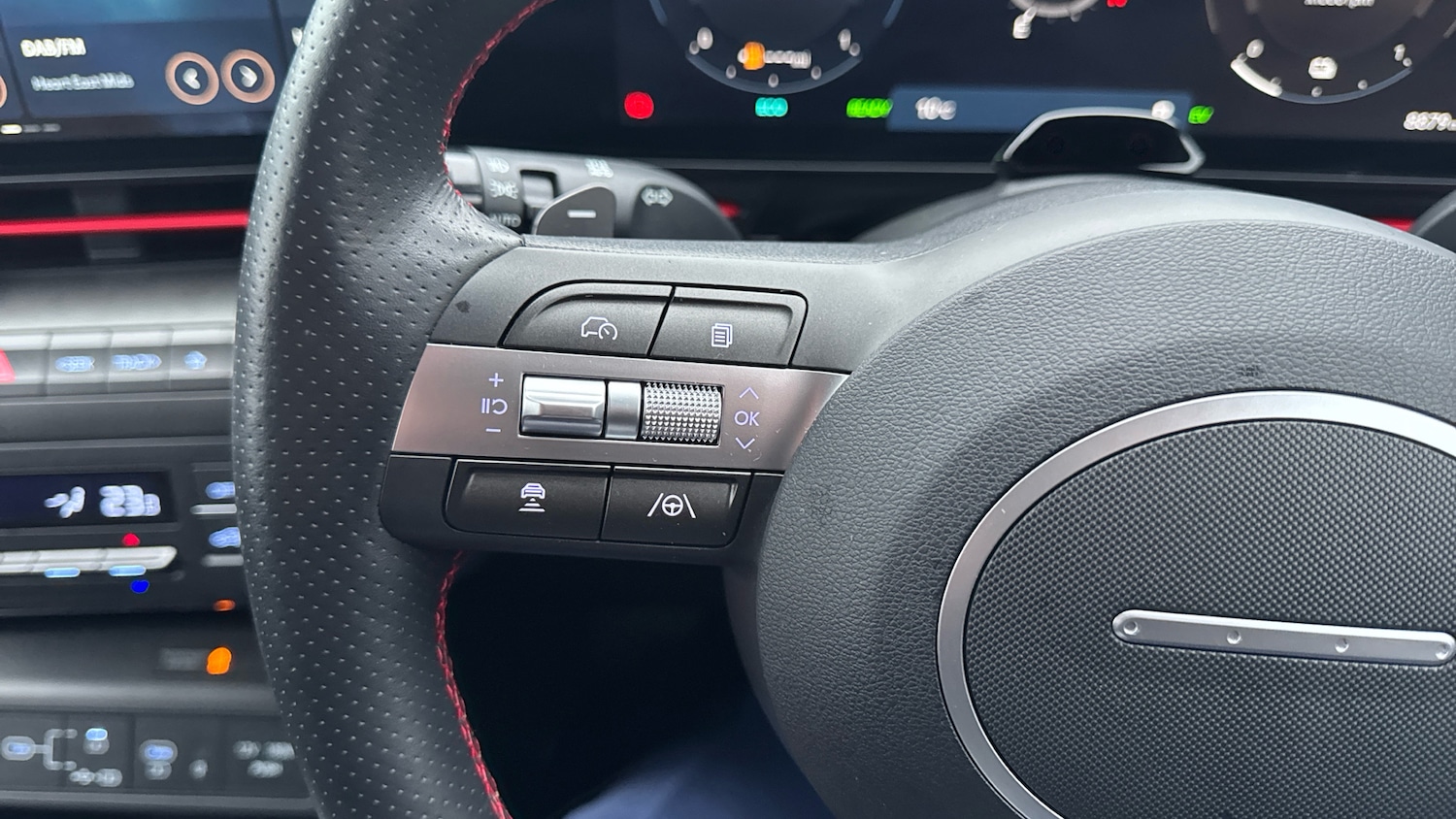 Used Hyundai KONA 2025 for sale - 77702587: Photo 21