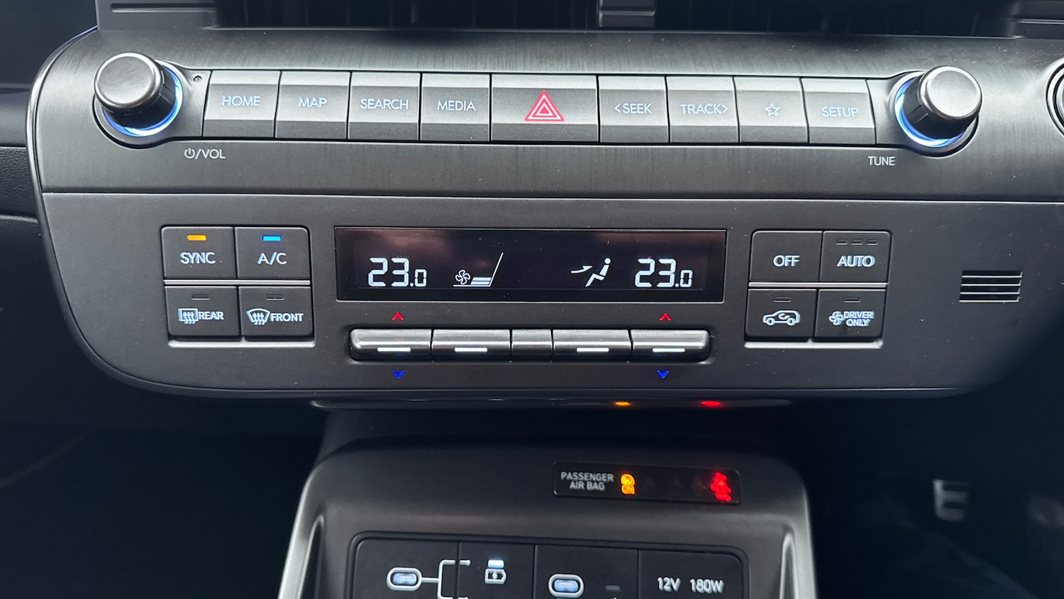 Used Hyundai KONA 2025 for sale - 77702587: Photo 35