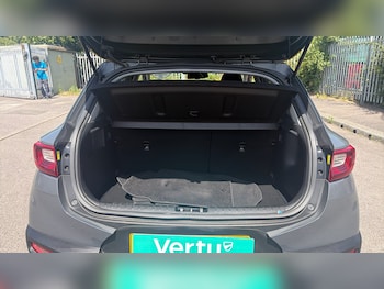 Used Kia Stonic 2023 for sale - 79098945: Photo