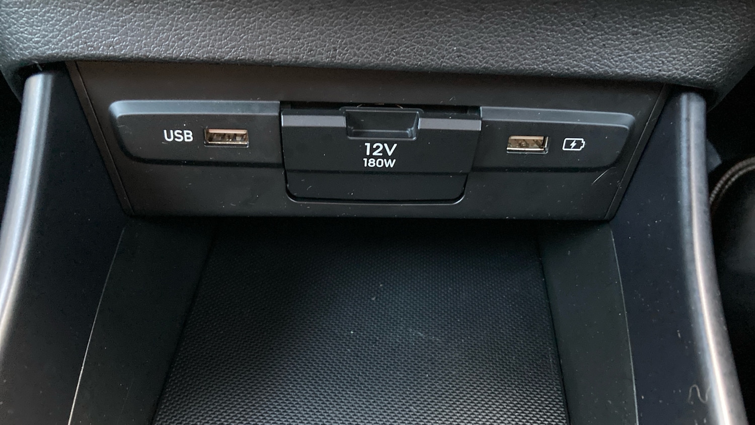 Used Hyundai i20 2022 for sale - 77235367: Photo 35