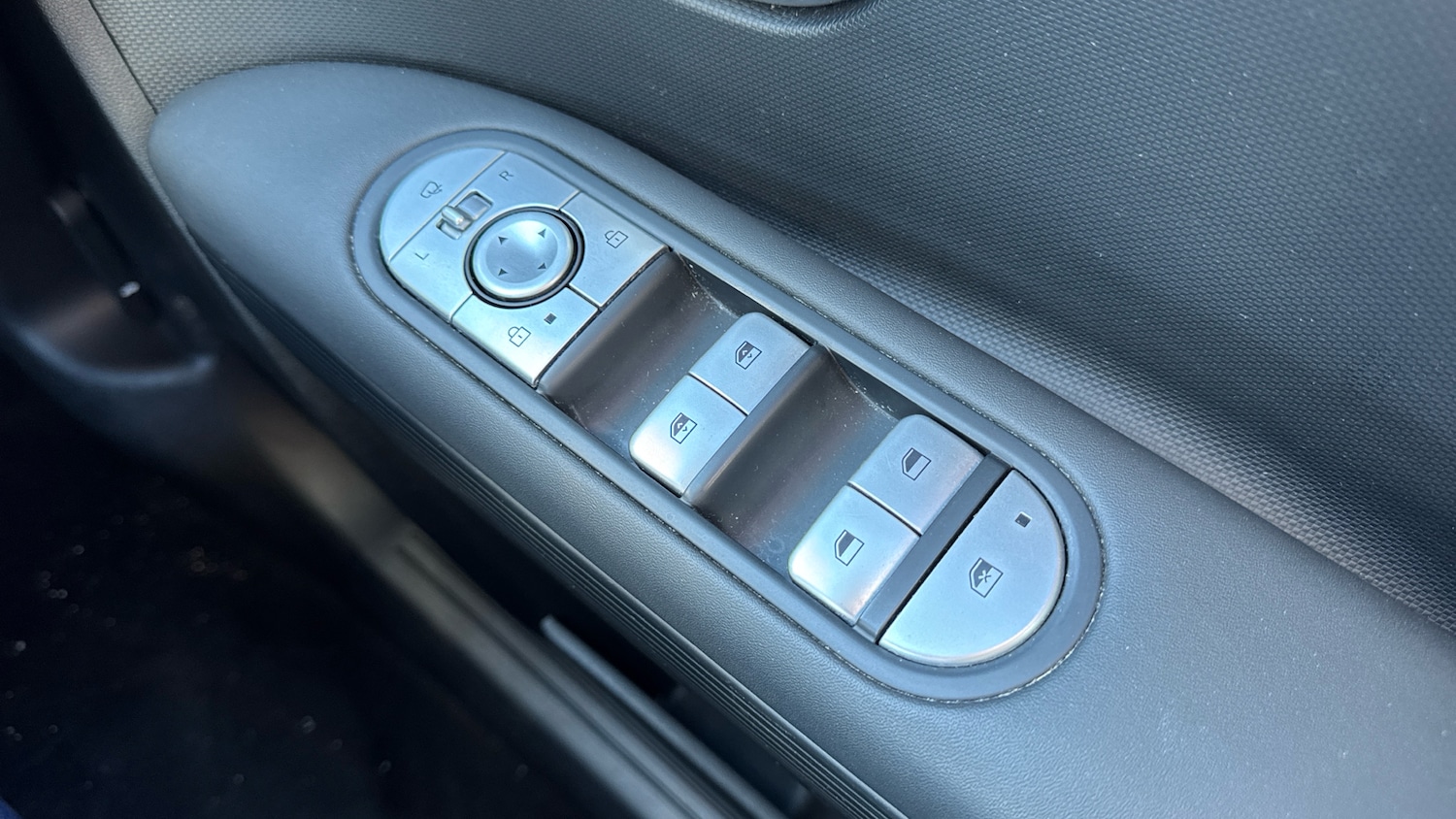 Used Hyundai IONIQ 5 2023 for sale - 78018171: Photo 21