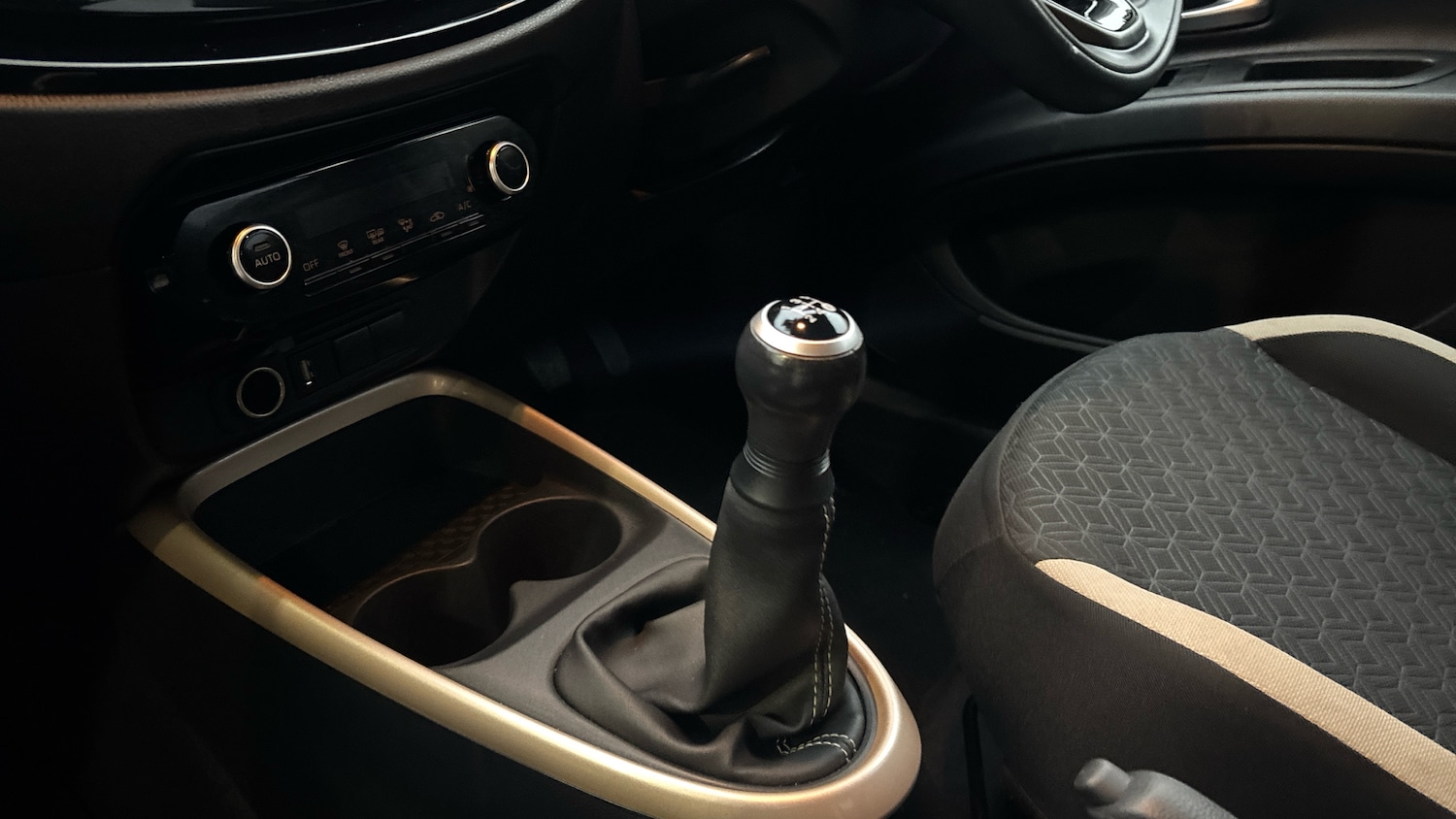 Used Toyota Aygo X 2023 for sale - 77461137: Photo 13