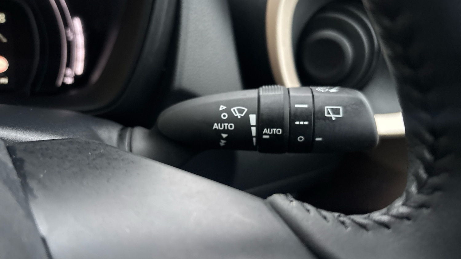 Used Toyota Aygo X 2023 for sale - 77461137: Photo 30