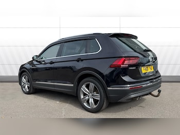Used Volkswagen Tiguan 2018 for sale - 79045387: Photo