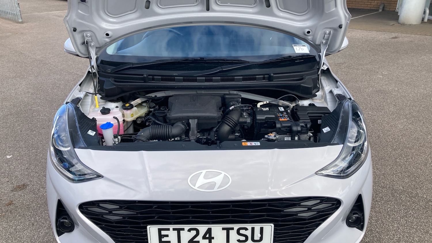 Used Hyundai i10 2024 for sale - 76682236: Photo 8