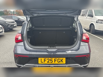 Used Hyundai i20 2025 for sale - 76638582: Photo