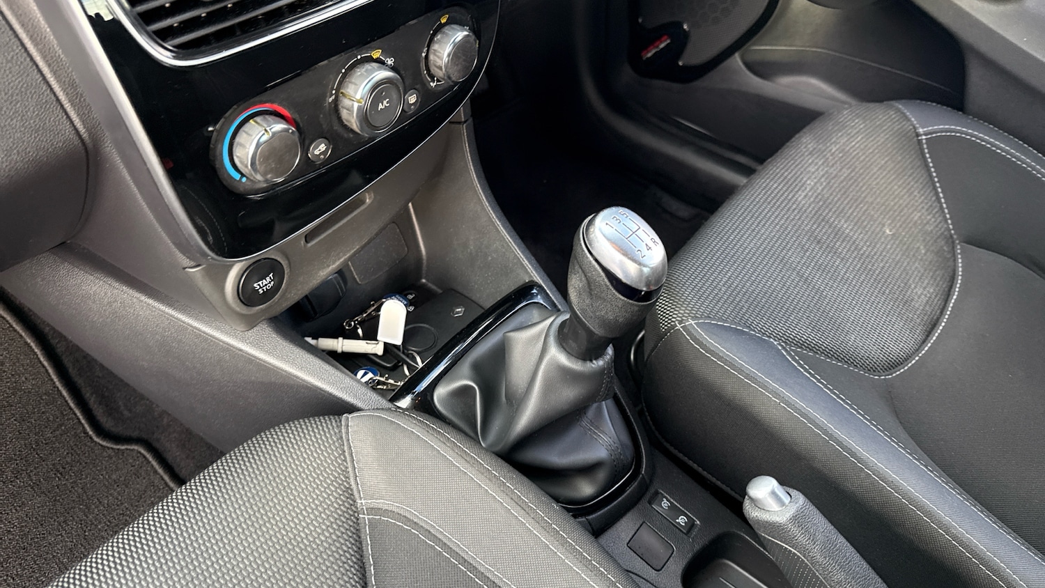 Used Renault Clio 2019 for sale - 76265896: Photo 13