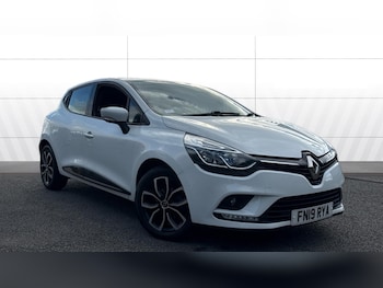 Used Renault Clio 2019 for sale - 76265896: Photo