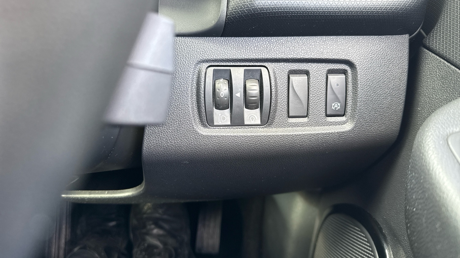 Used Renault Clio 2019 for sale - 76265896: Photo 29