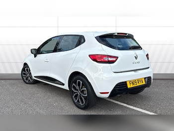 Used Renault Clio 2019 for sale - 76265896: Photo