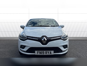 Used Renault Clio 2019 for sale - 76265896: Photo
