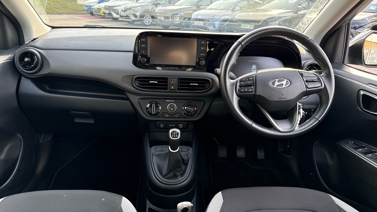Used Hyundai i10 2023 for sale - 78131714: Photo 10