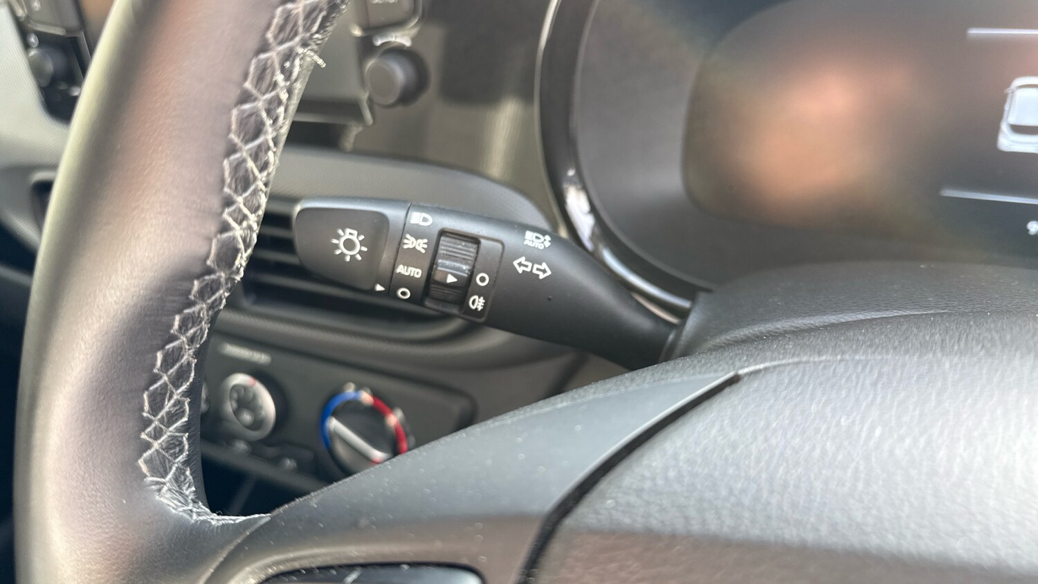 Used Hyundai i10 2023 for sale - 78131714: Photo 29