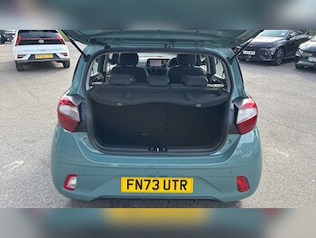 Used Hyundai i10 2023 for sale - 78131714: Photo