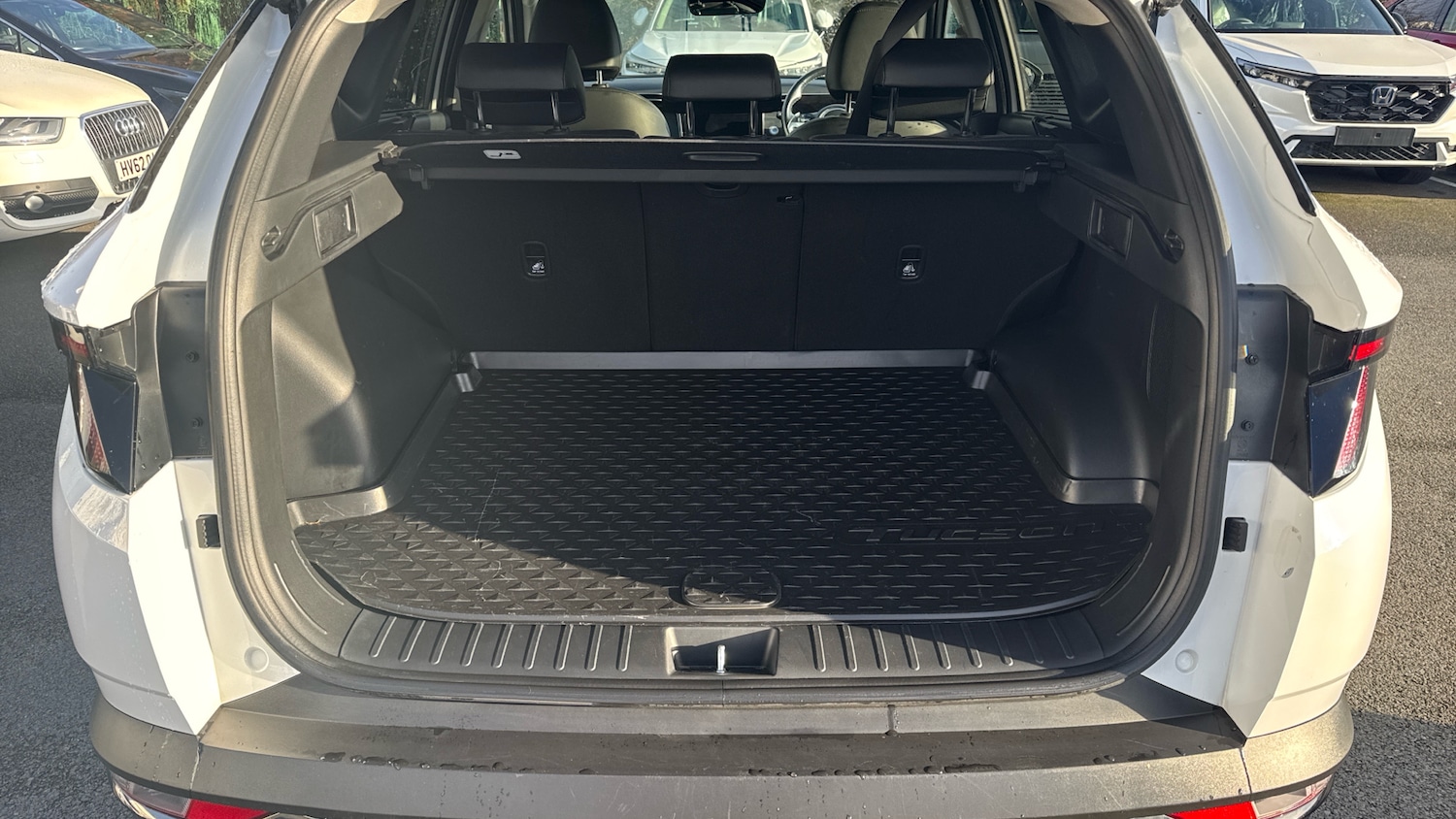 Used Hyundai TUCSON 2021 for sale - 76719191: Photo 4