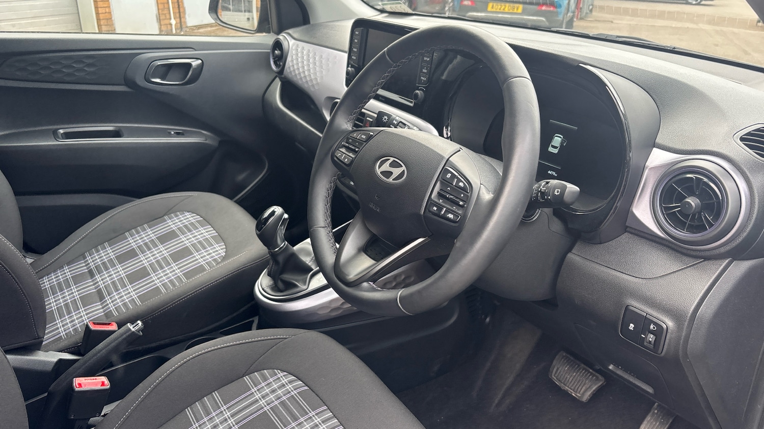 Used Hyundai i10 2024 for sale - 76192996: Photo 11