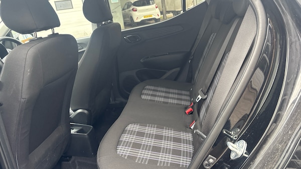Used Hyundai i10 2024 for sale - 76192996: Photo 16