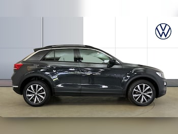 Used Volkswagen T-Roc 2021 for sale - 75535693: Photo