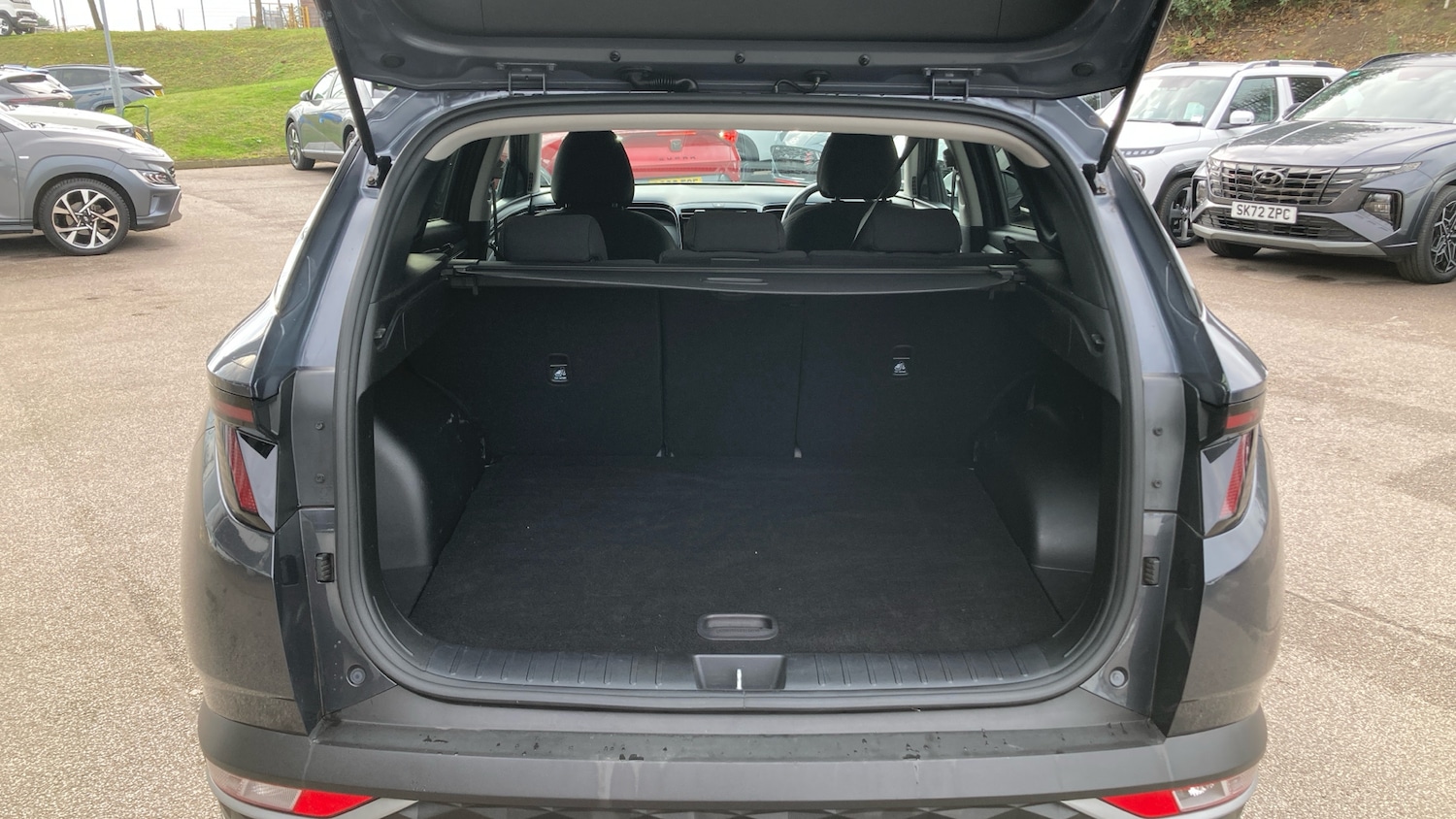 Used Hyundai TUCSON 2022 for sale - 76076258: Photo 4