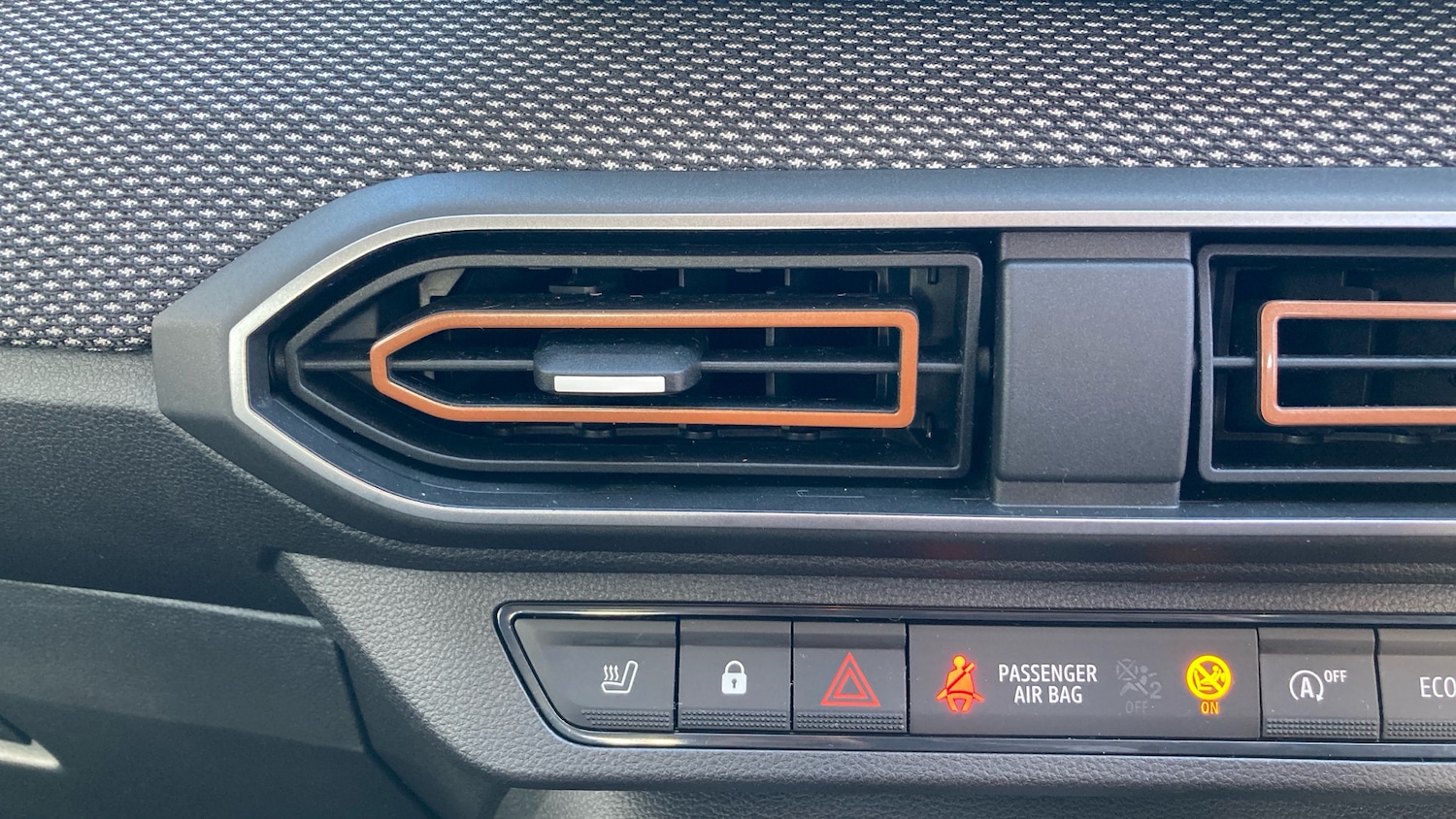 Used Dacia Sandero Stepway 2024 for sale - 78168672: Photo 33