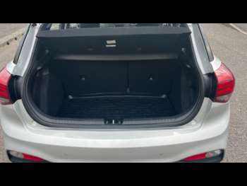 Used Hyundai i20 2019 for sale - 74661897: Photo
