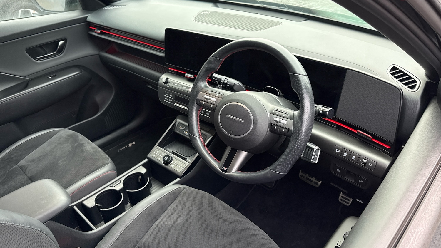 Used Hyundai KONA 2023 for sale - 77035723: Photo 11