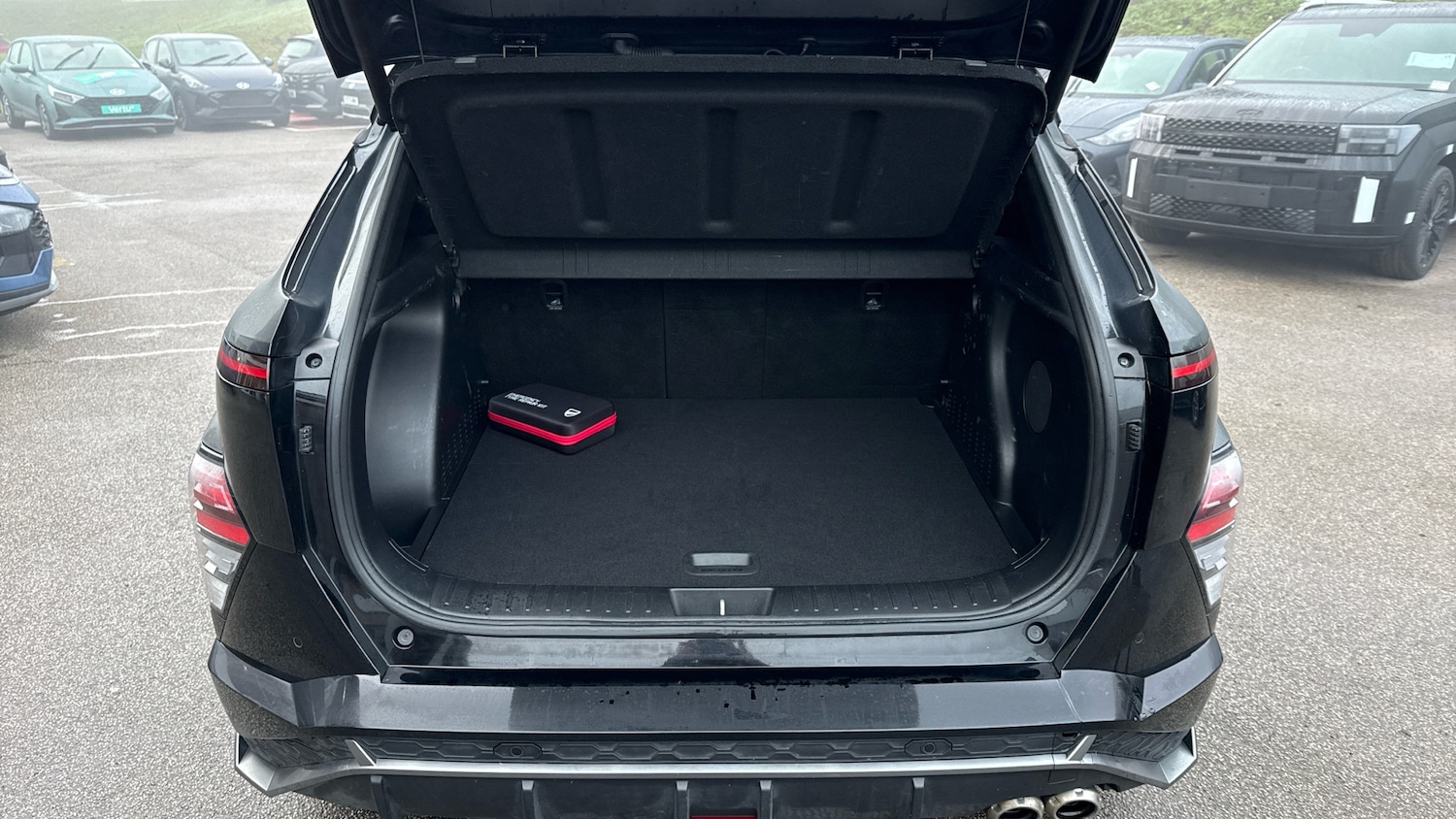 Used Hyundai KONA 2023 for sale - 77035723: Photo 4