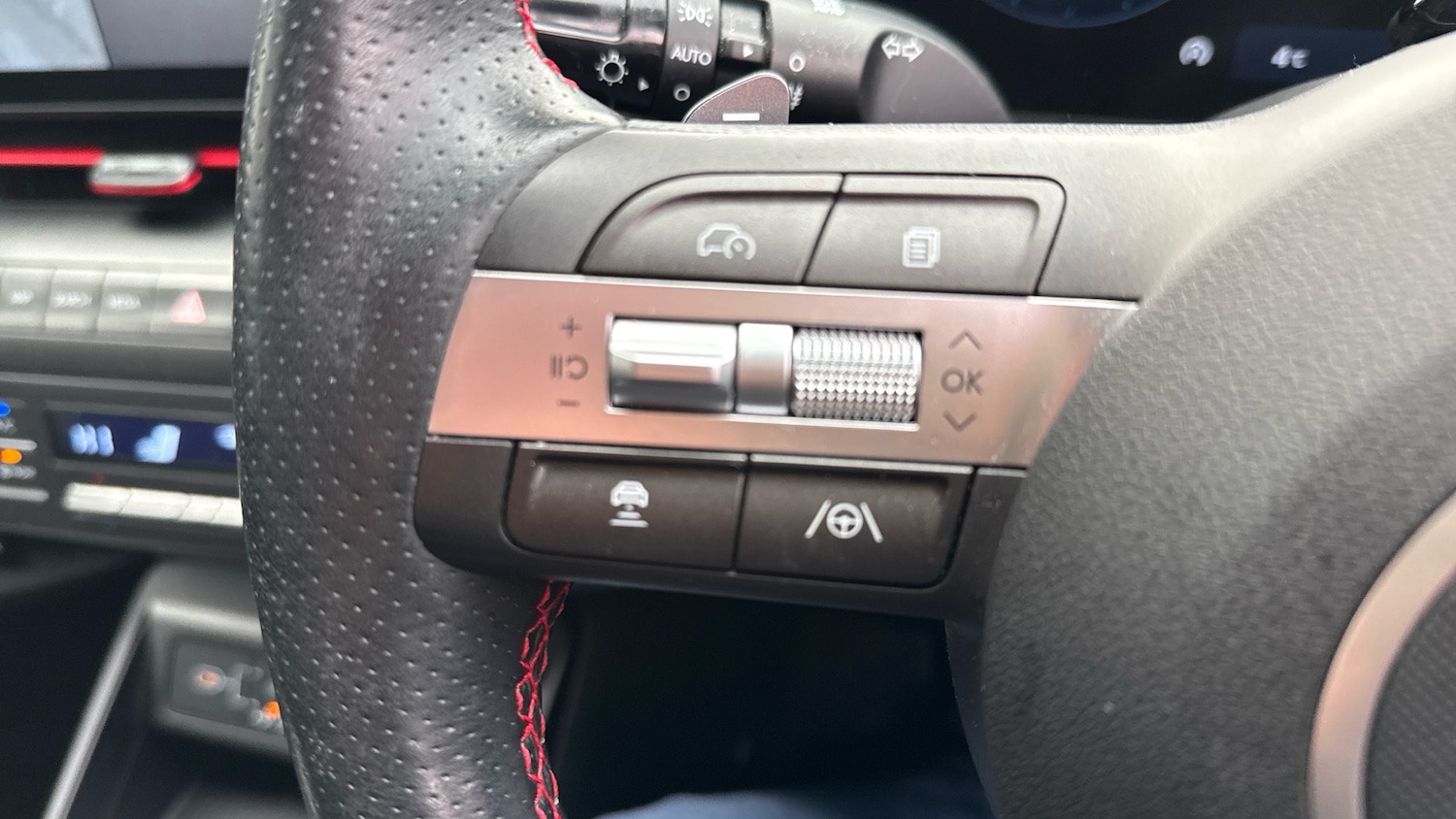 Used Hyundai KONA 2023 for sale - 77035723: Photo 40