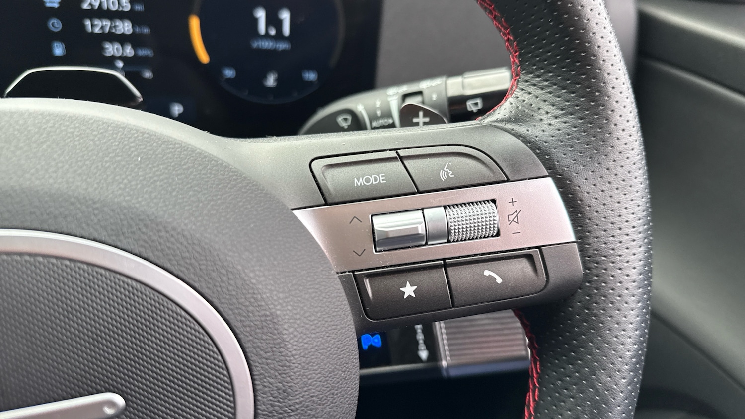 Used Hyundai KONA 2023 for sale - 77035723: Photo 45