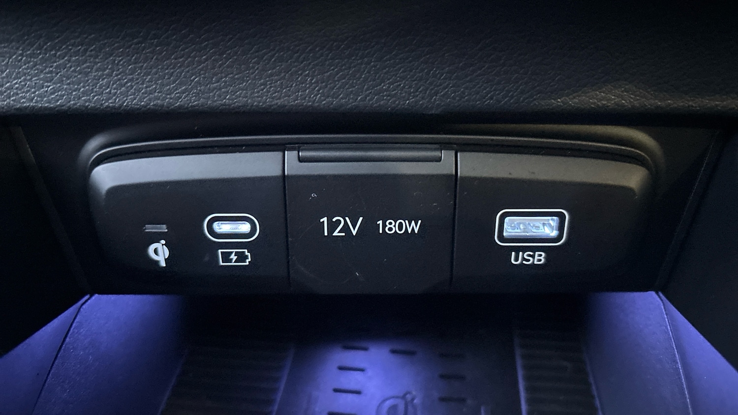 Used Hyundai BAYON 2025 for sale - 77062018: Photo 43