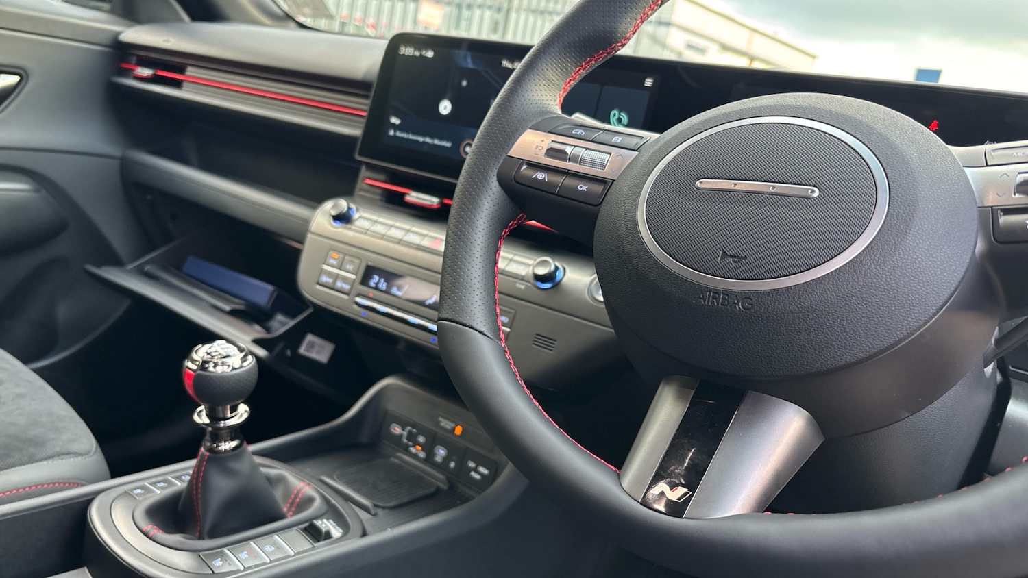 Used Hyundai KONA 2025 for sale - 76232278: Photo 14