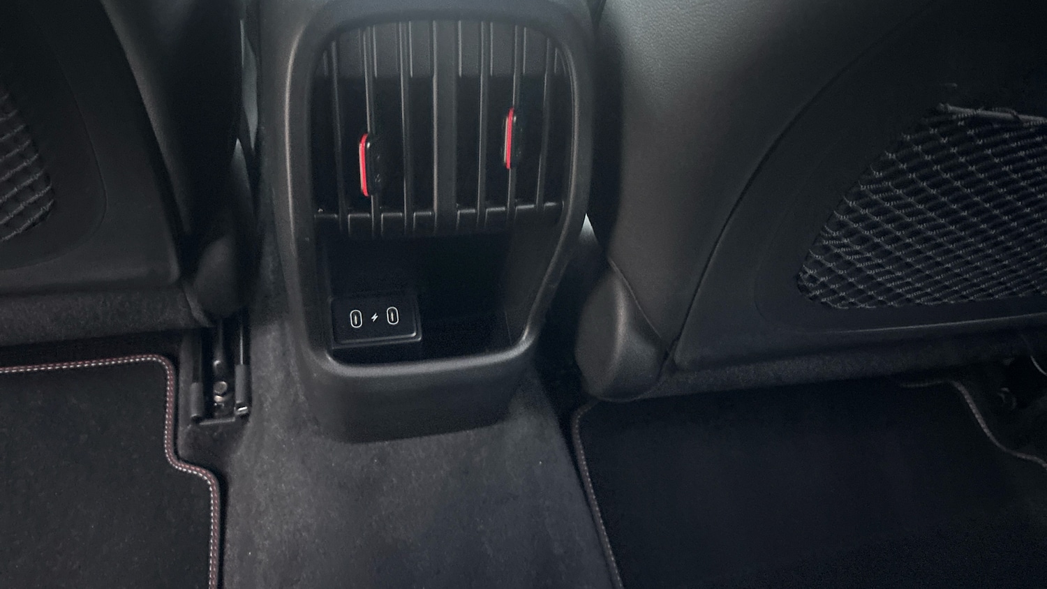 Used Hyundai KONA 2024 for sale - 77418240: Photo 29