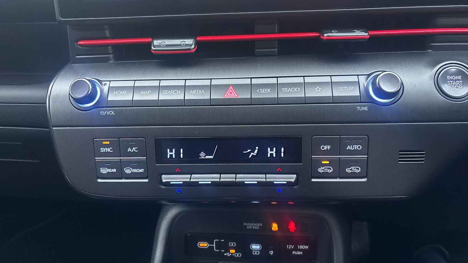 Used Hyundai KONA 2024 for sale - 77418240: Photo 35