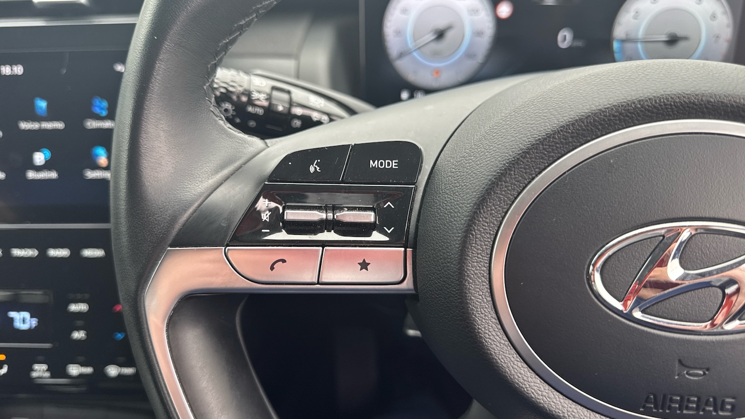 Used Hyundai TUCSON 2022 for sale - 76299296: Photo 21