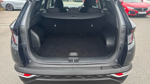 Used Hyundai TUCSON 2022 for sale - 76299296: Photo 4