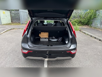 Used Kia Niro 2023 for sale - 78653532: Photo