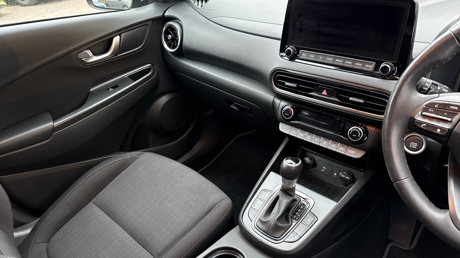 Used Hyundai KONA 2022 for sale - 77818704: Photo 14