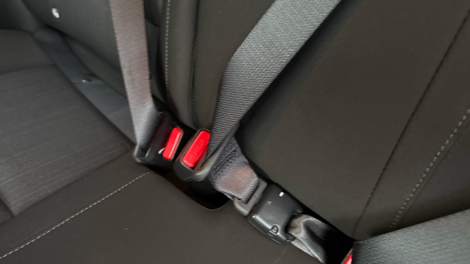 Used Hyundai KONA 2022 for sale - 77818704: Photo 17