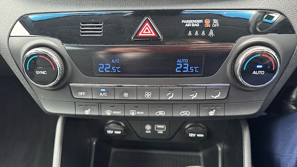 Used Hyundai TUCSON 2017 for sale - 76299289: Photo 30