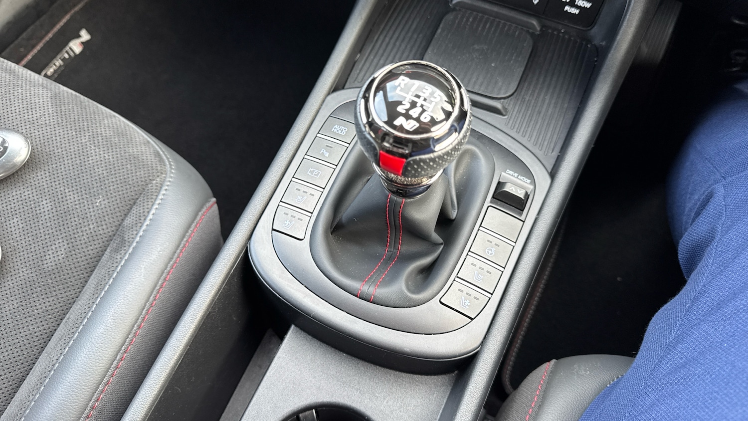 Used Hyundai KONA 2024 for sale - 76404436: Photo 32